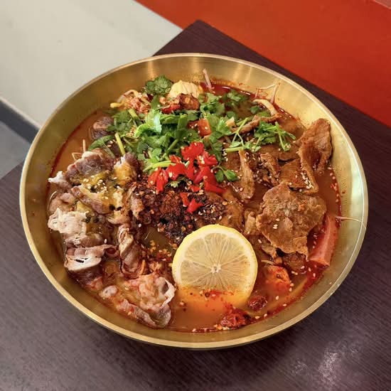 Crispy Tofu Roll Passion Fruit Tomato Sour Flavour Pot / 豆腐卷百香果酸汤锅